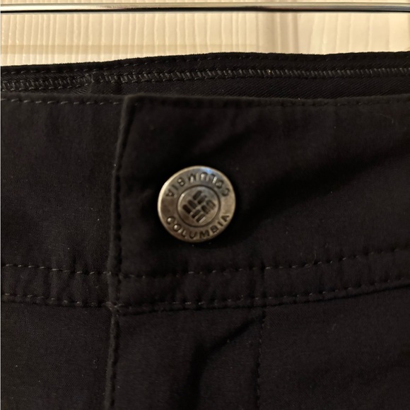 Columbia Black Athletic Skort Lightweight and Versatile Size 14 - Picture 4 of 9